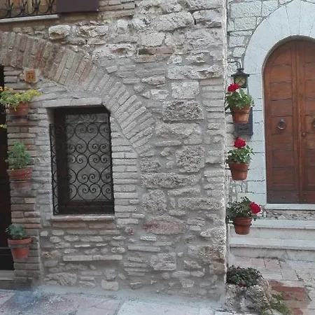 Casa Del Frate * Assisi