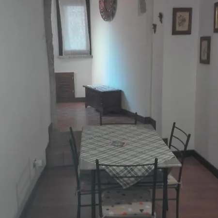 Casa Del Frate Apartment *