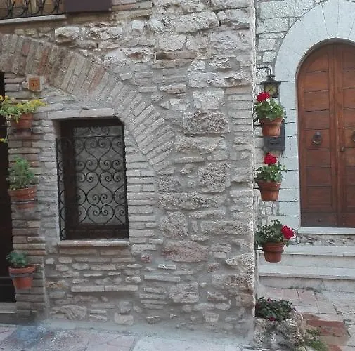 Casa Del Frate * Asís